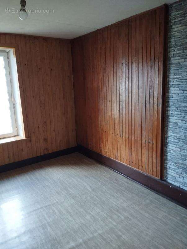 Maison à RUPT-SUR-MOSELLE