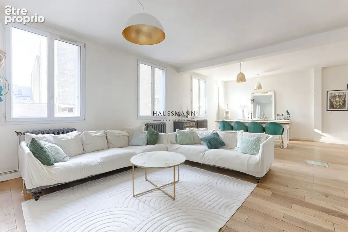 Appartement à PARIS-19E