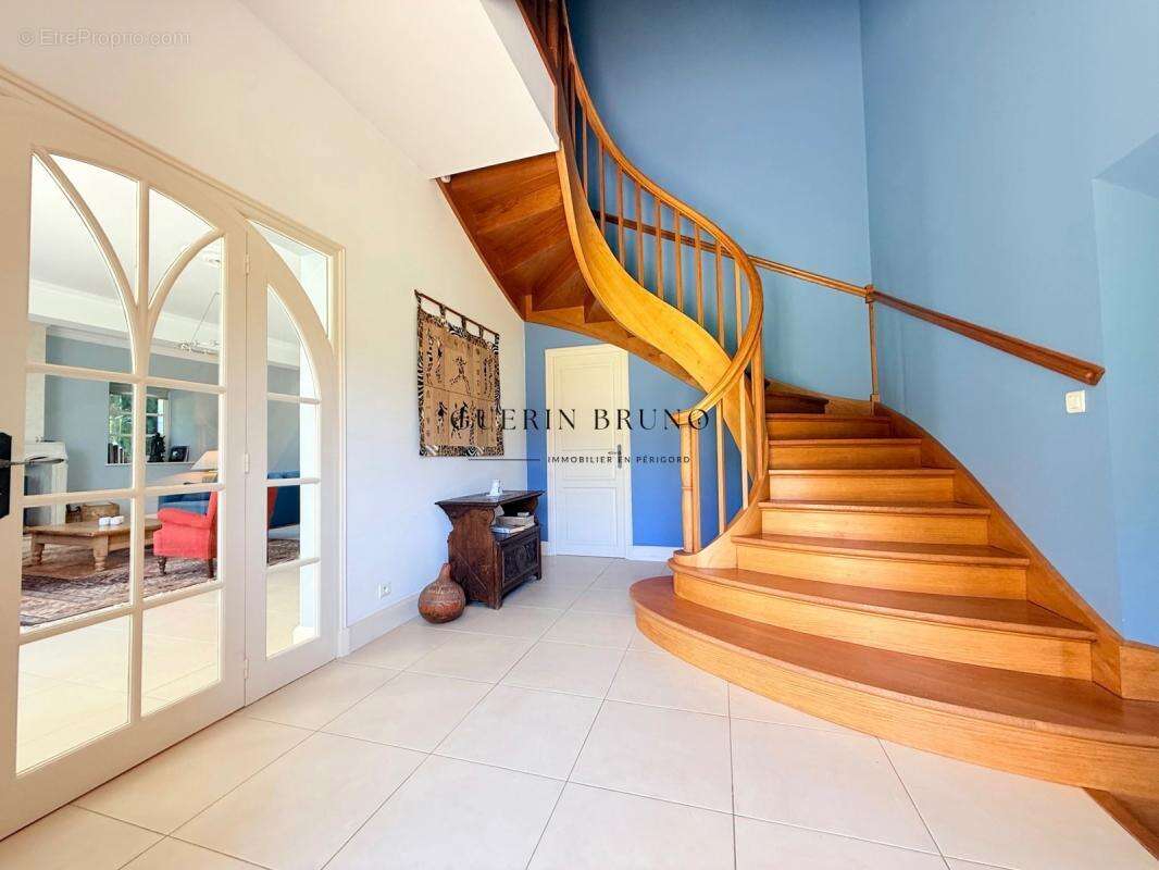 Maison à SAINT-FELIX-DE-BOURDEILLES