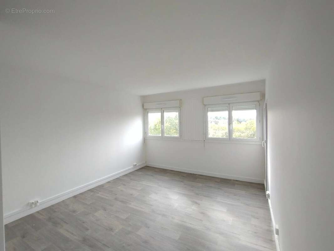 Appartement à AUBERGENVILLE