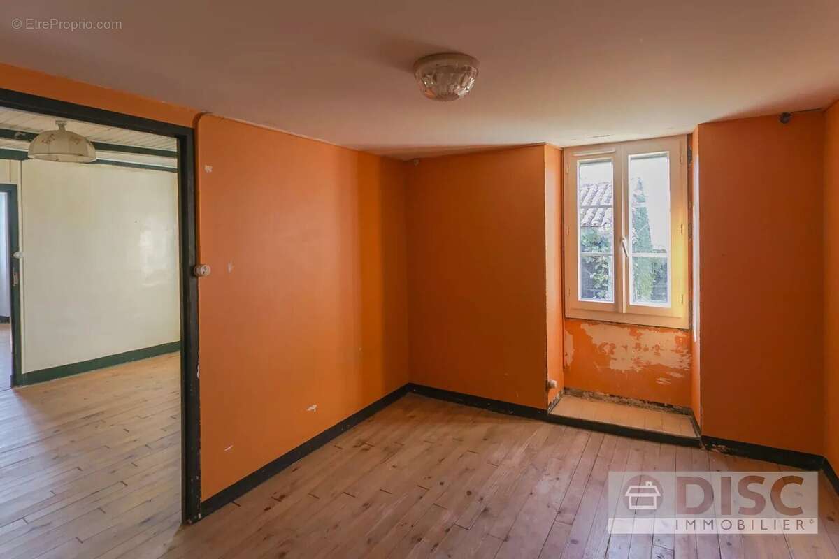 Maison à SAINT-ANTONIN-NOBLE-VAL