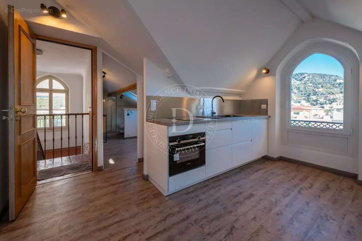 Appartement à VILLEFRANCHE-SUR-MER