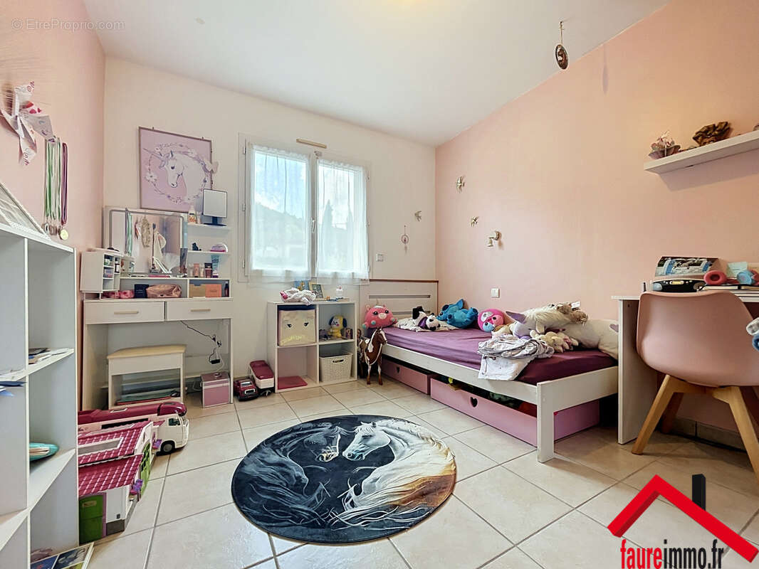 Maison a lissac-sur-couze en correze - photo 9