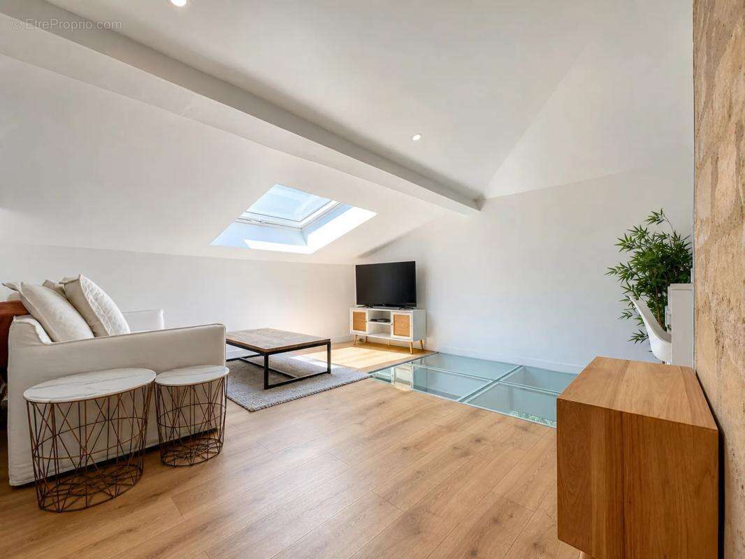 Appartement T3 de charme au cœur du quartier Saint-Pierre - photo 7