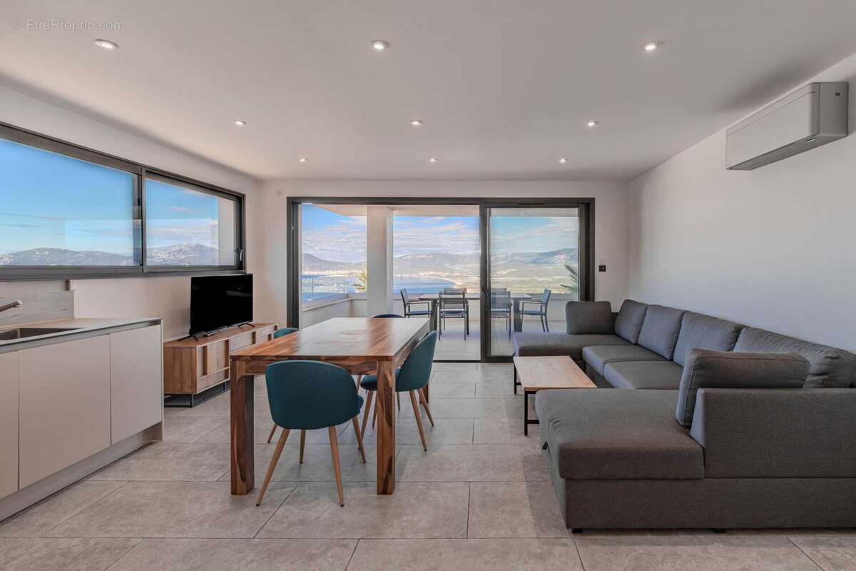 Appartement à GROSSETO-PRUGNA