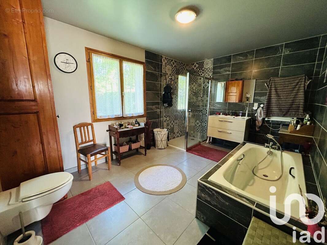 Photo 8 - Maison à HERY