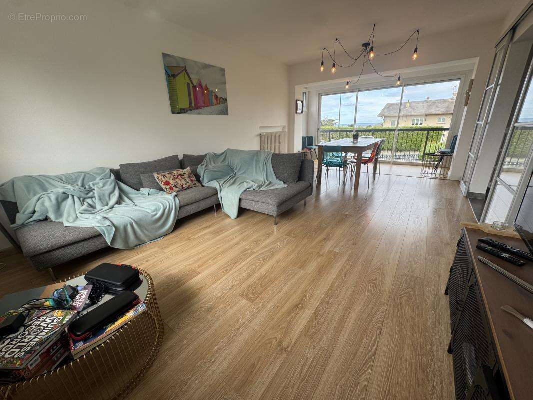 Maison à ARROMANCHES-LES-BAINS