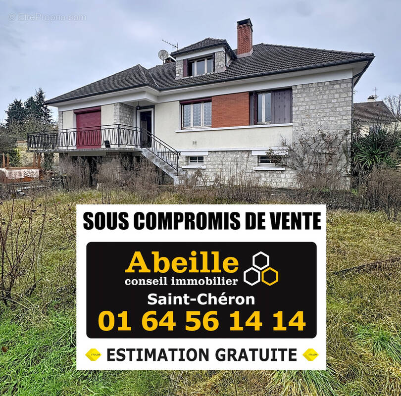 Maison à SAINT-CHERON