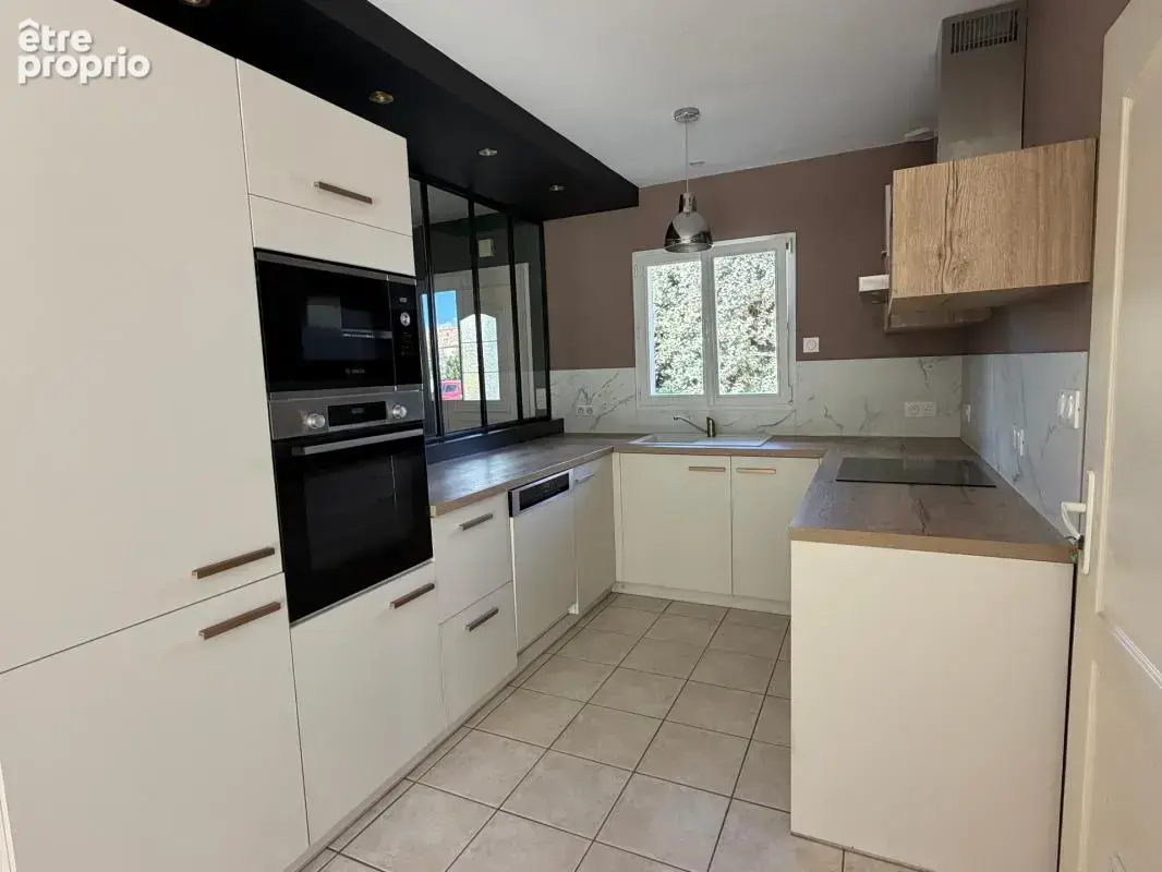Corpe (85) calme absolu villa 2009 plain pied grand confort avec piscine double garage sur 1068m² clos - photo 7