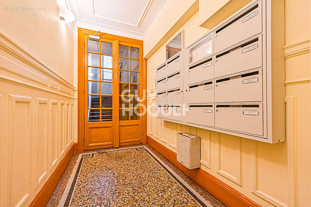 Appartement à PARIS-12E