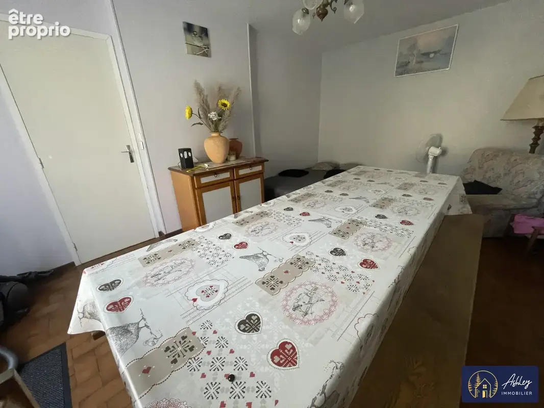 Maison 5 pièces LE CLAUX (Cantal)