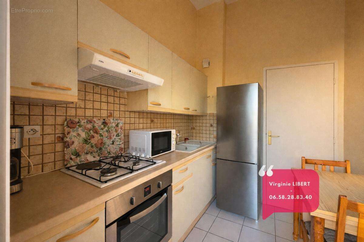 Appartement à SAUSSET-LES-PINS