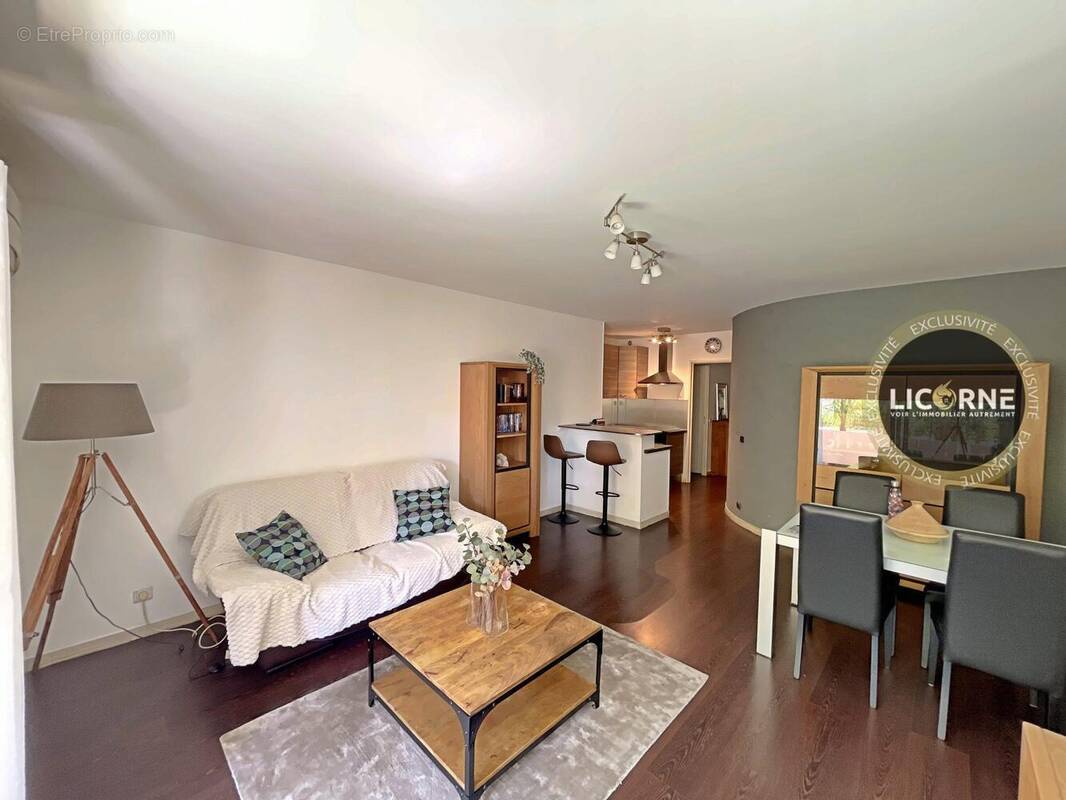 Appartement à MARSEILLE-6E