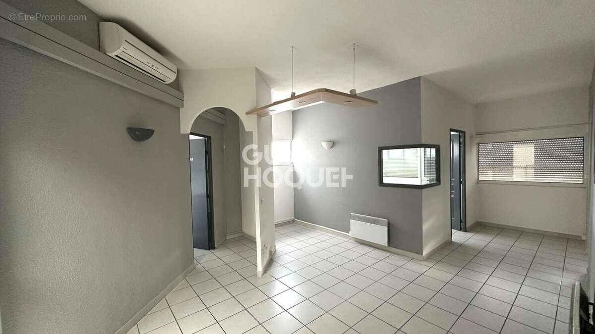 Commerce à CABESTANY