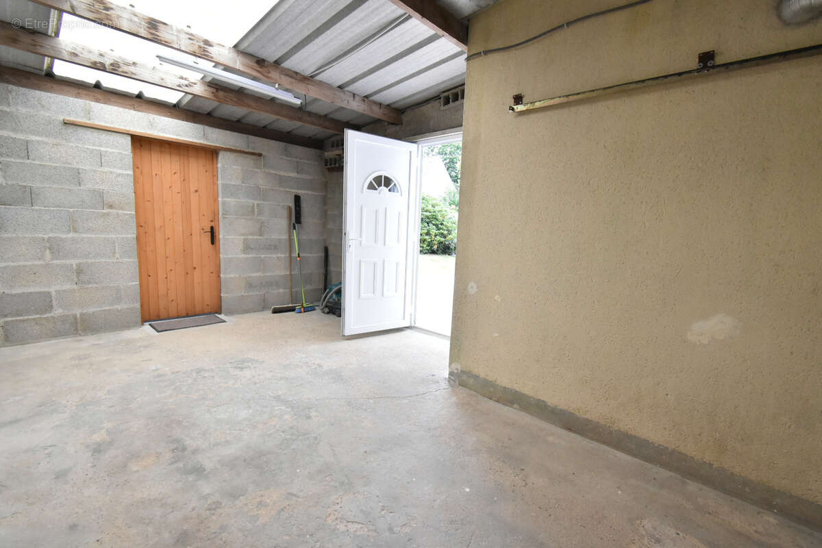 Maison à SAINT-NOLFF