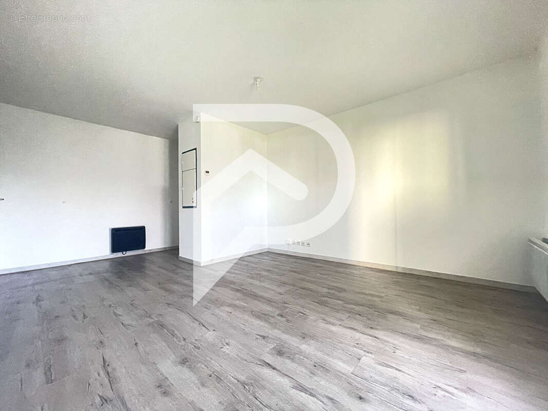 Appartement à CAUDRY