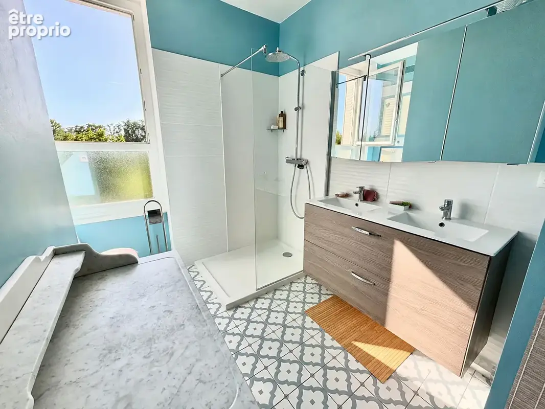 Maison 8 pieces 170 m² saint-jodard - photo 7