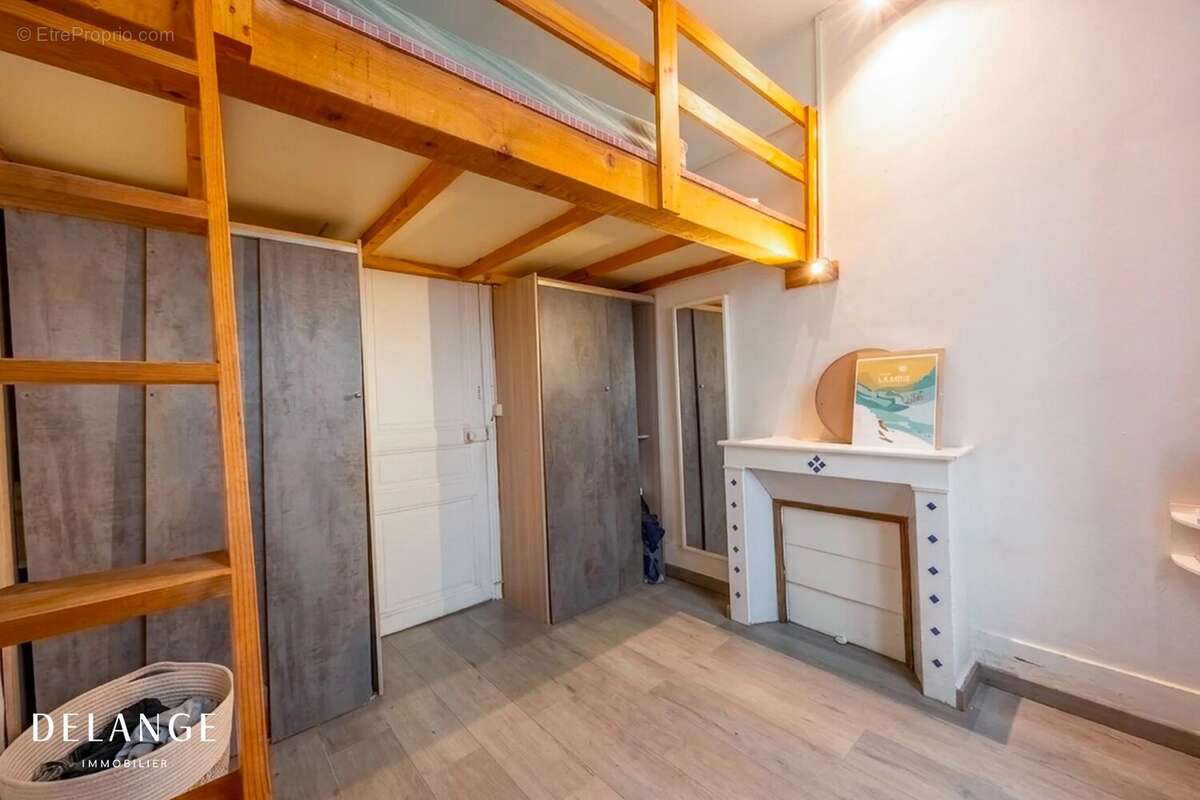 Appartement à PARIS-12E