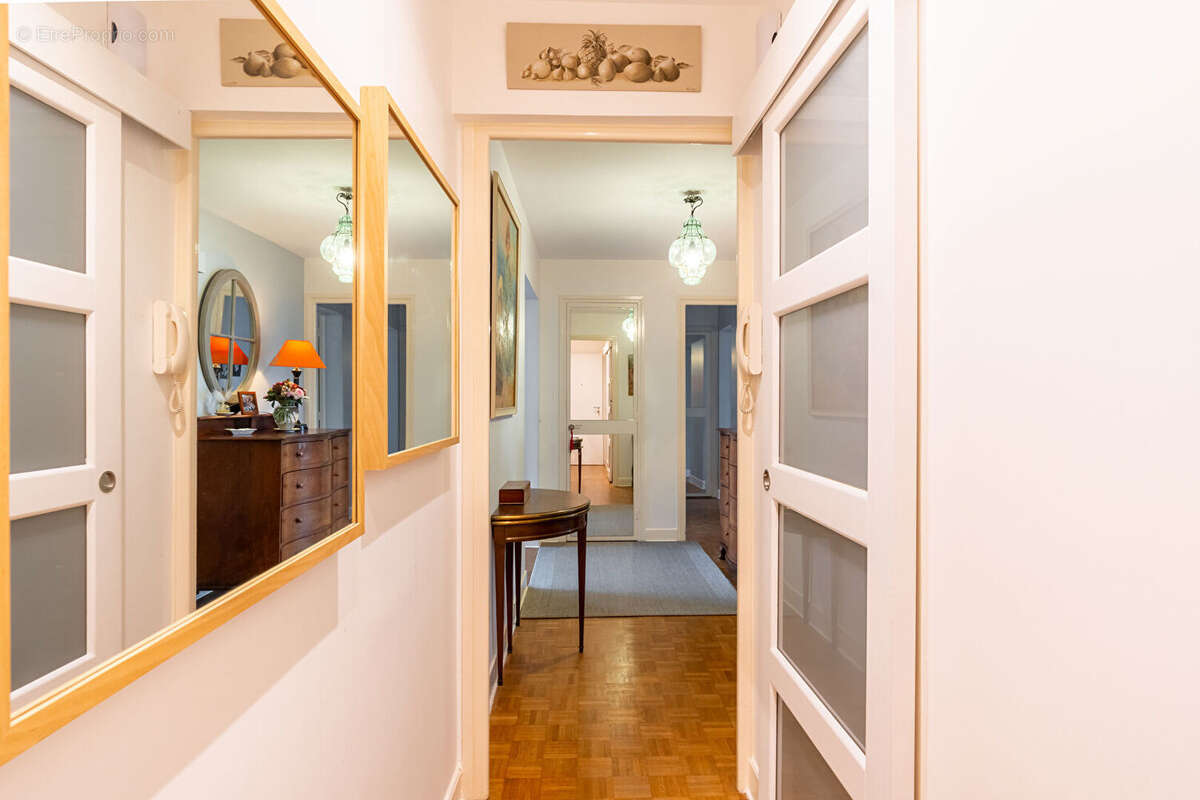 Appartement à LE VESINET