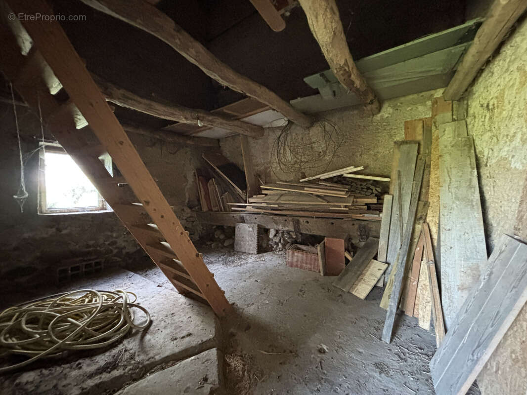 Maison à VELANNE