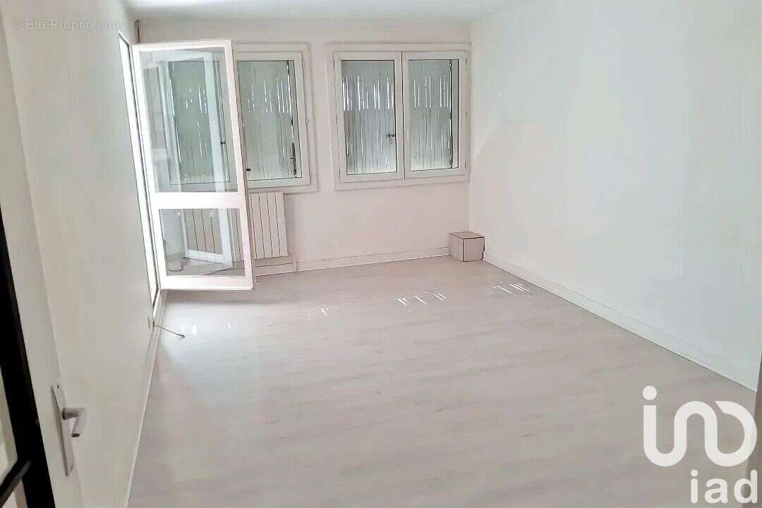 Photo 8 - Maison à BOURG-LES-VALENCE