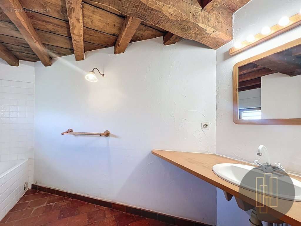 Maison à SAINTE-EUPHEMIE