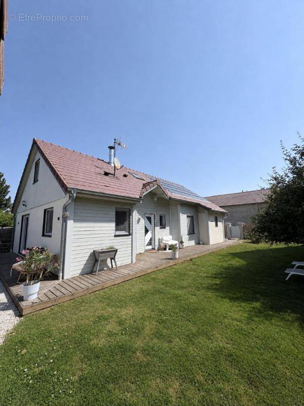 Maison à BRIOD