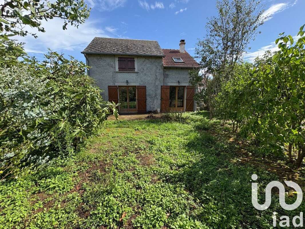 Maison 70 m² à Jussy-Le-Chaudrier  - photo 3