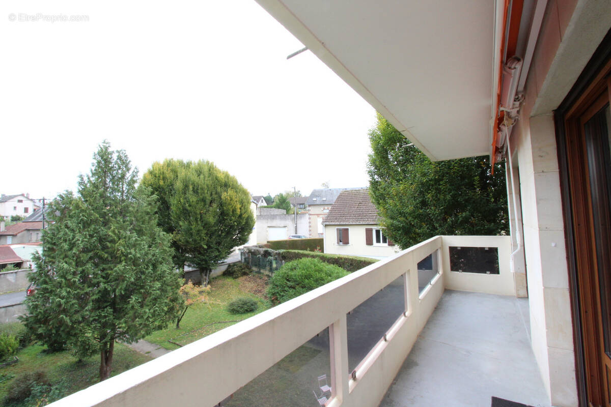 Appartement à LA CHARITE-SUR-LOIRE