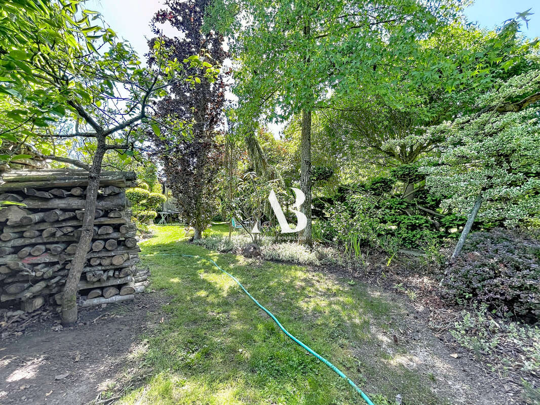 Maison à LA CHAPELLE-GAUTHIER