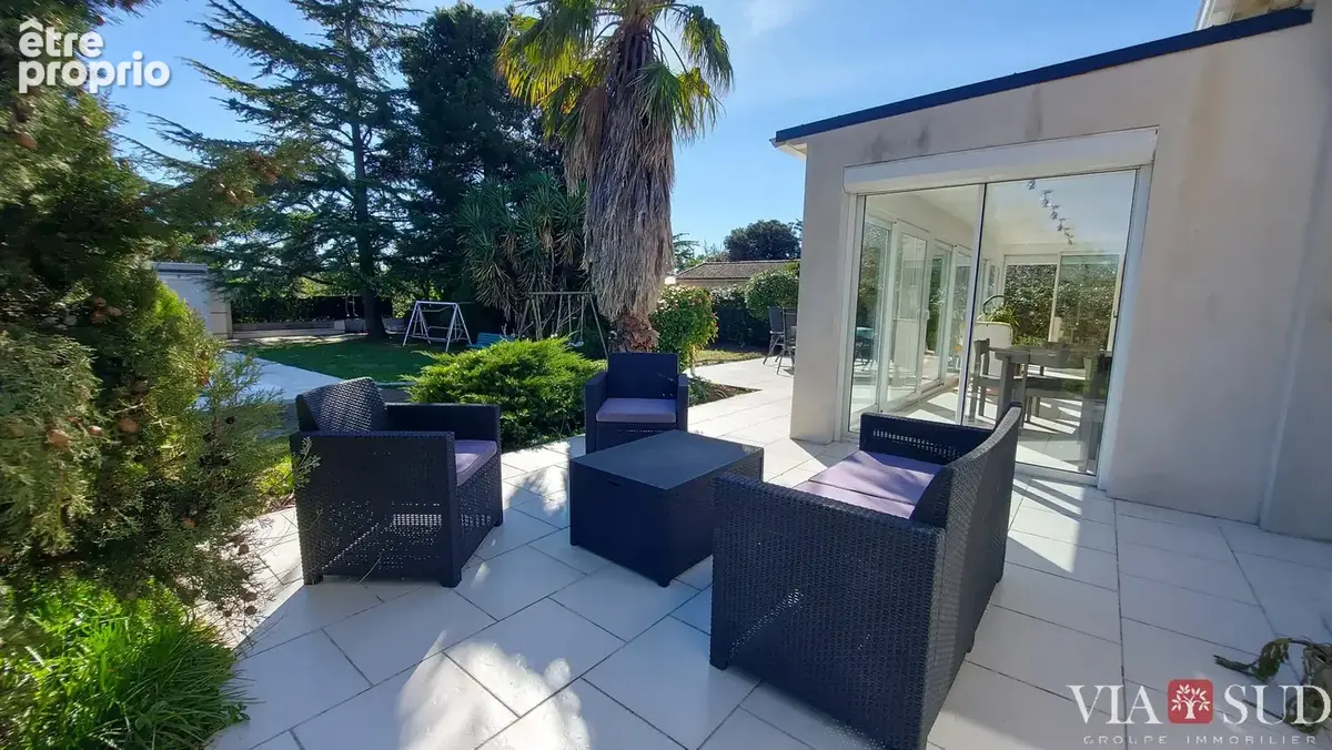 CAUX - Superbe maison avec piscine et joli jardin sans vis-à-vis - photo 10