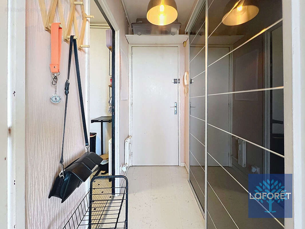 Appartement à HEROUVILLE-SAINT-CLAIR