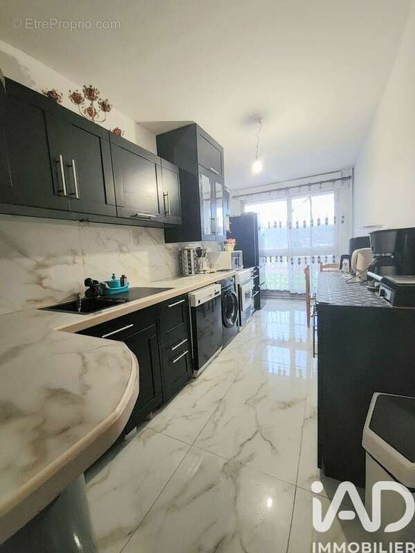 Photo 8 - Appartement à SAINT-ETIENNE