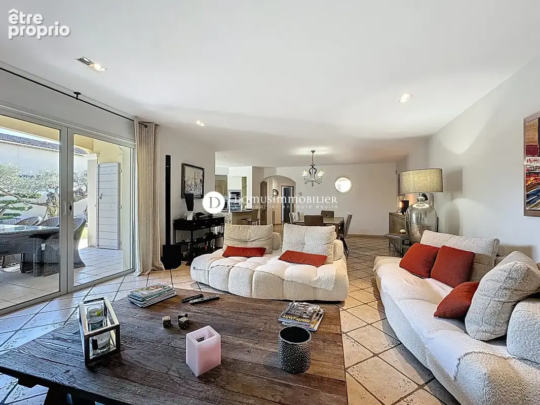 Maison 4 pièces 124 m² à vendre à Saint-Saturnin-Les-Avignon (84450) - photo 7