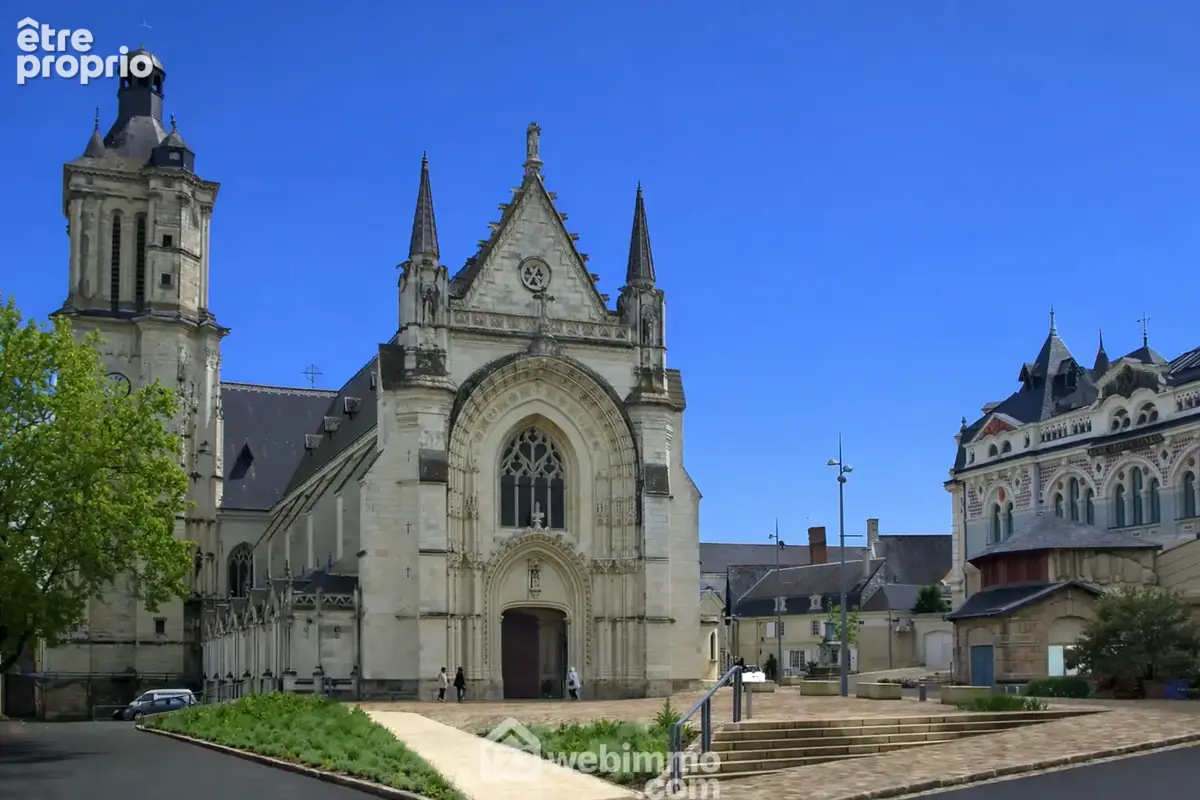 A proximité de Beaufort-en-Vallée...