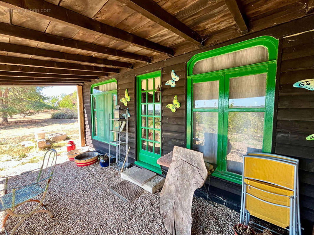 Maison individuelle avec 2,5 hectares, grange, - photo 16