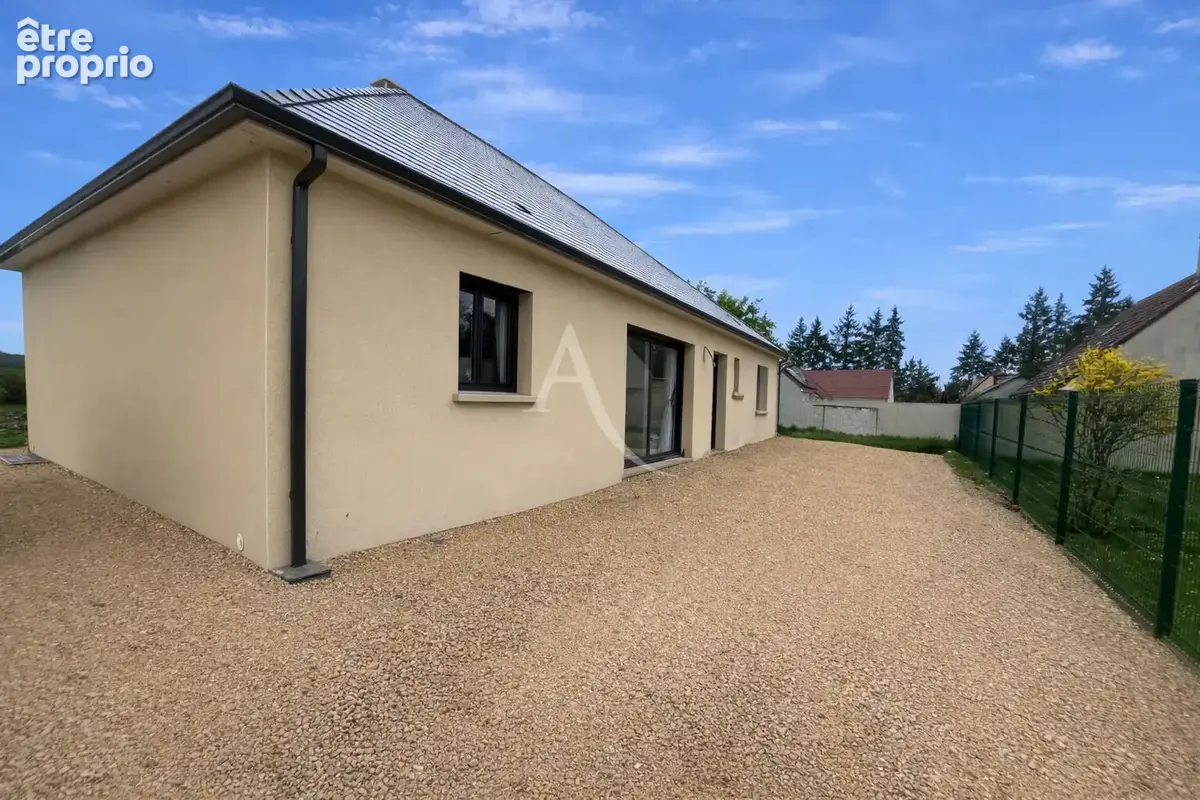 Maison à CELLETTES