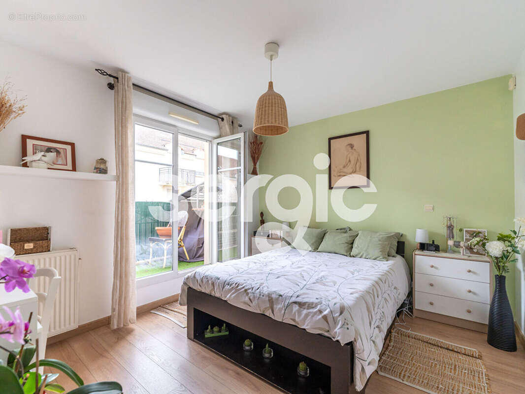 Appartement à BUSSY-SAINT-GEORGES