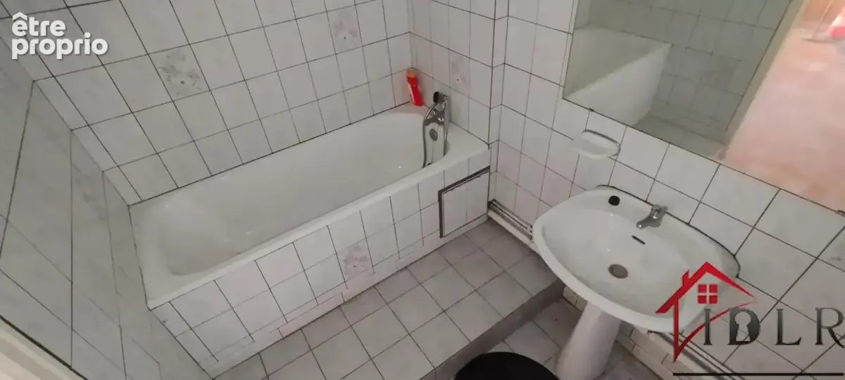 Jolie maison à rénover, sept pièces, 197 mètres arrés habita - photo 12
