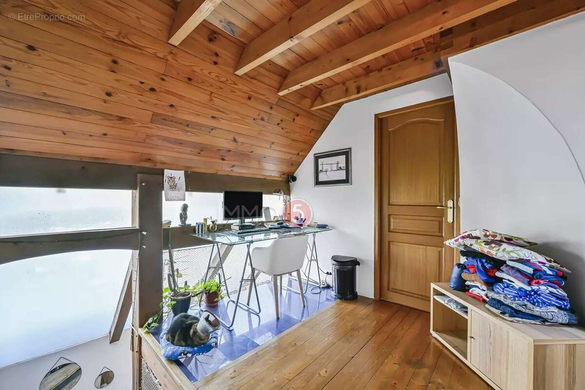 Maison à CLICHY-SOUS-BOIS