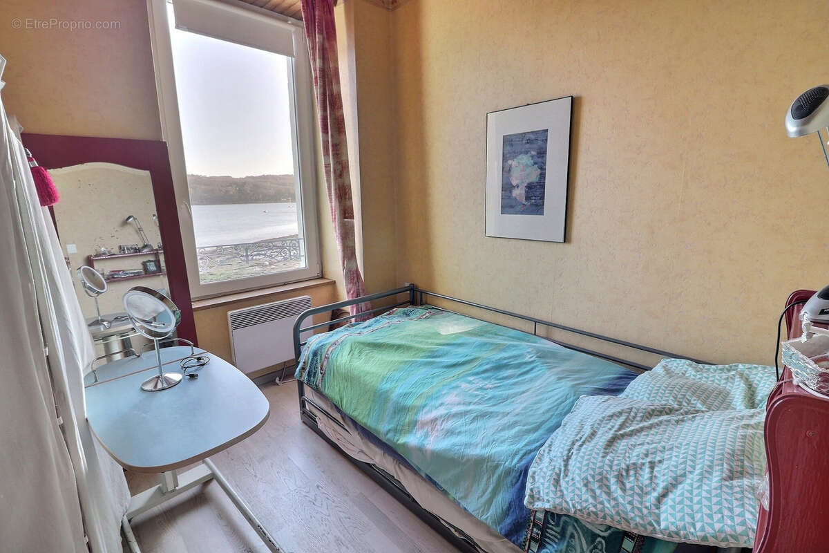 Maison à LE RELECQ-KERHUON