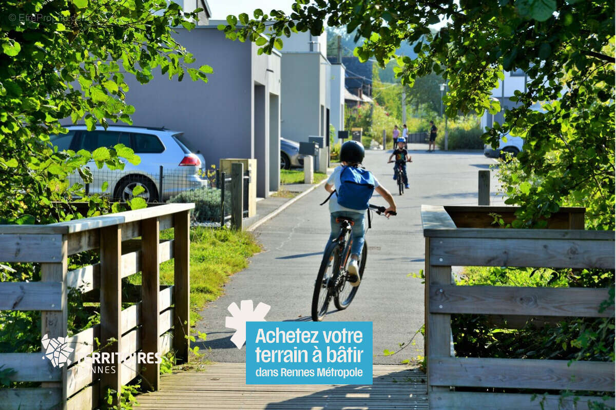 Terrains libres de constructeur à Orgères - 10 min à pied du centre-ville - photo 6