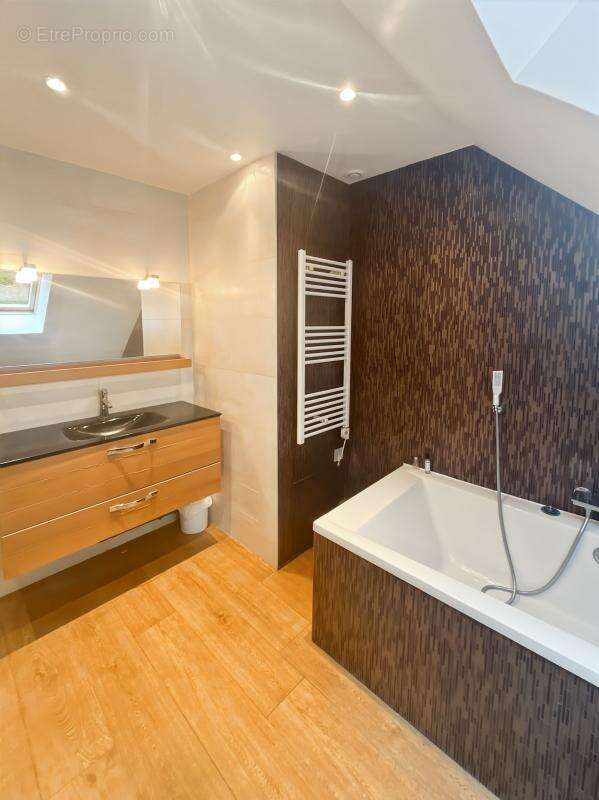 Maison à LA FERTE-SAINT-AUBIN