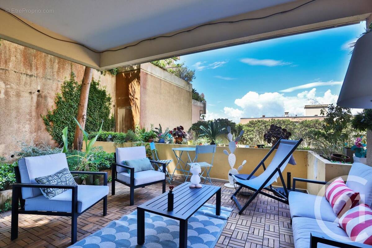 Appartement à NICE