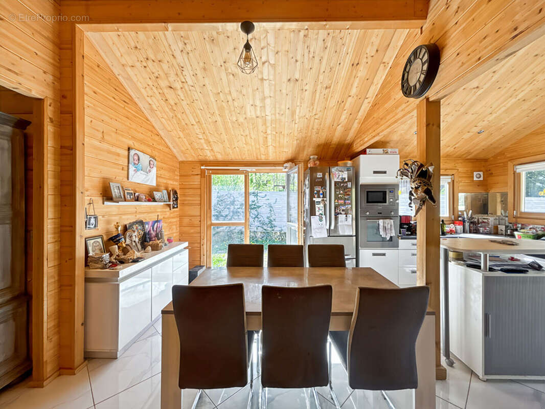 Maison à LA COUTURE-BOUSSEY