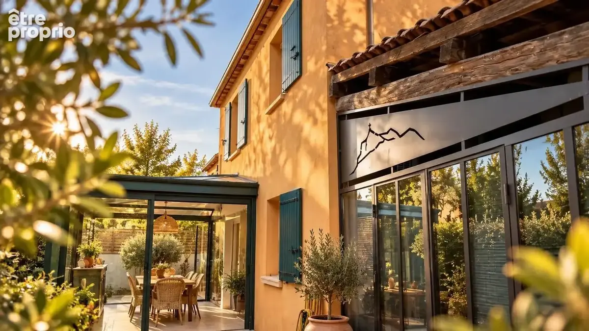 Villa familiale avec jardin à Châteauneuf-le-Rouge, proche Aix-en-Provence. - photo 3