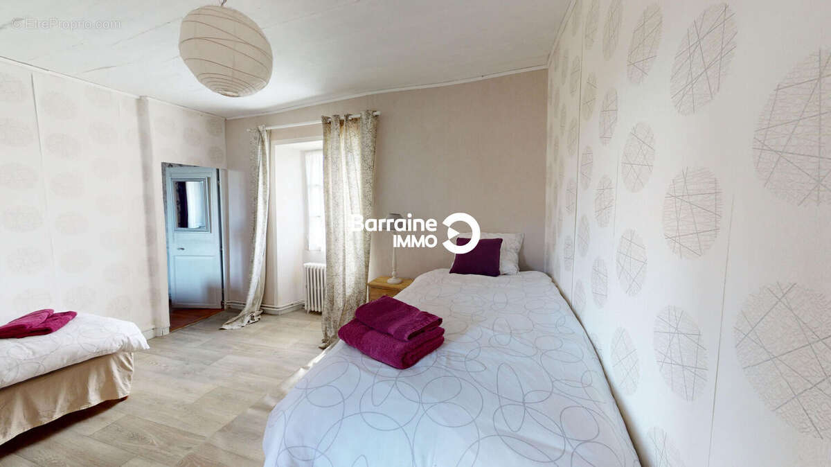 Maison à PLOUIGNEAU