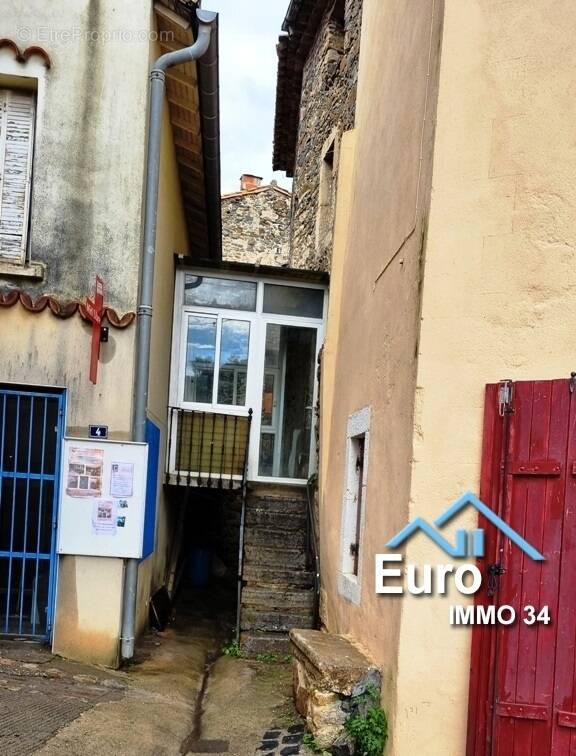 Autre à SAINT-NAZAIRE-DE-LADAREZ