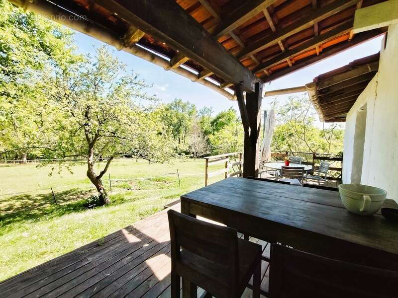 Maison à PANJAS