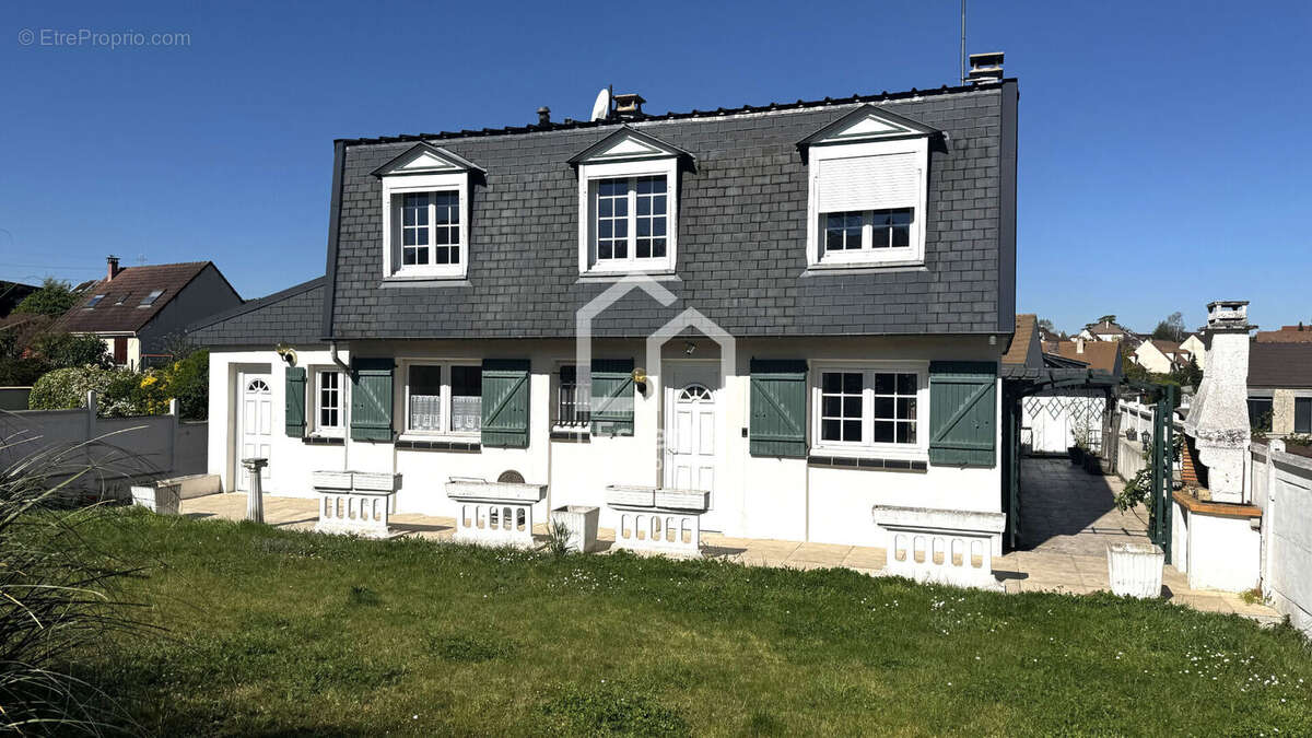 Maison à VERNOUILLET